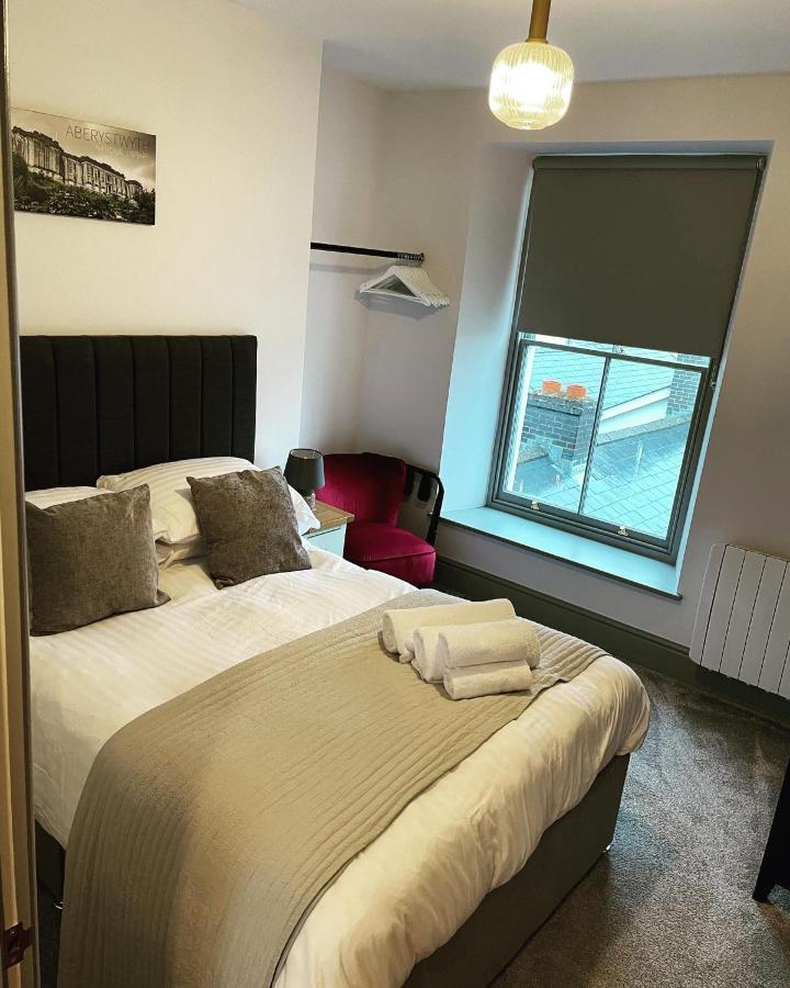 Sea View Apartment - Sleeps 2 Aberystwyth Exterior photo