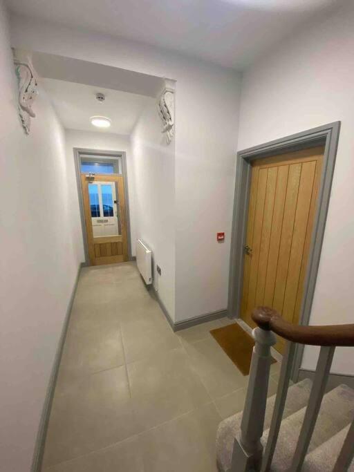 Sea View Apartment - Sleeps 2 Aberystwyth Exterior photo
